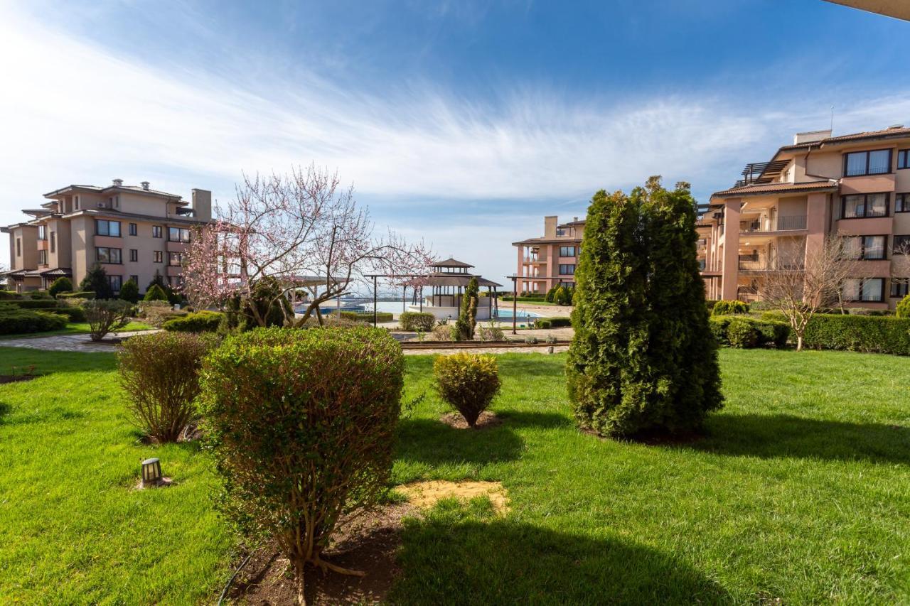 Luxury Family Apartment Kaliakria Топола Екстер'єр фото